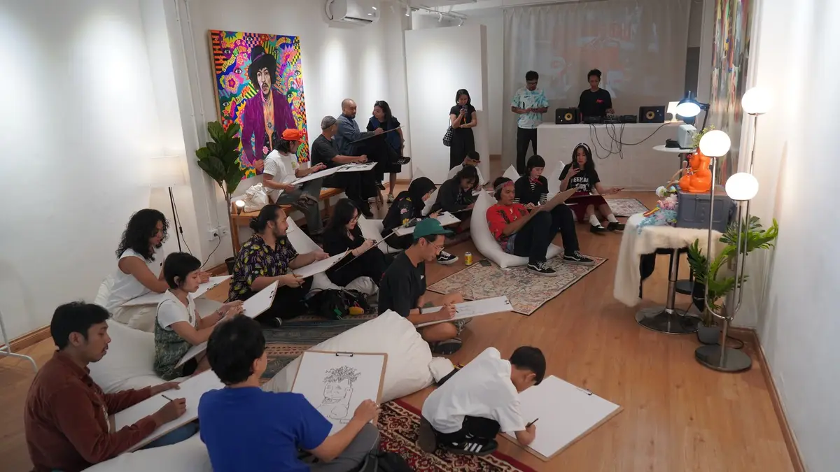 Cap Sayap Kerbau: Weekend Drawing Club