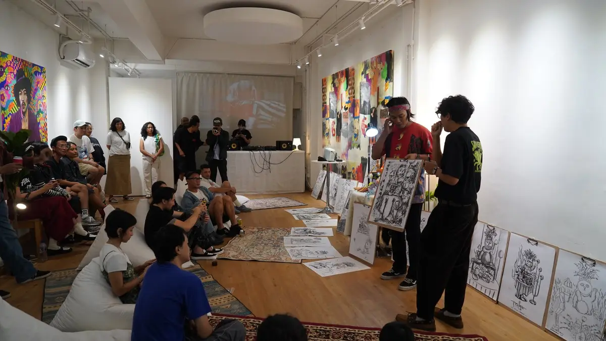 Cap Sayap Kerbau: Weekend Drawing Club