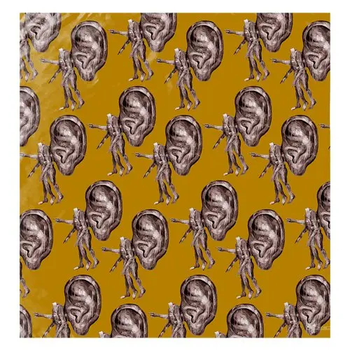 Ipeh Nur Scarf
